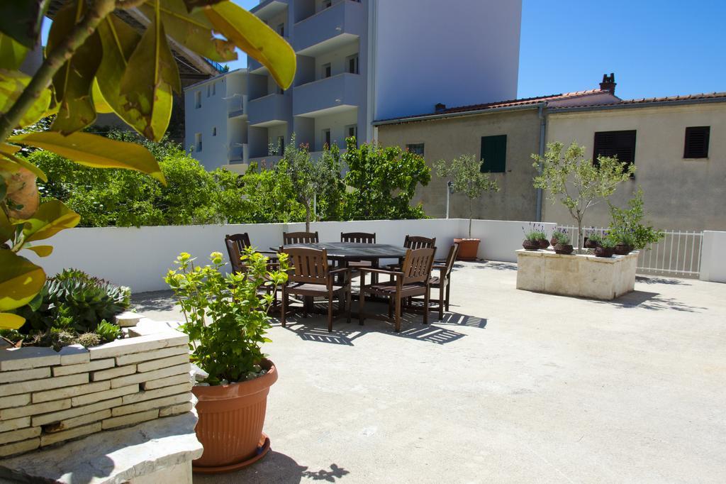 Apartments Vodanovic Podgora Exterior foto